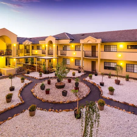 Best Western Plus Canberra Central Apartments