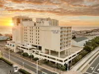The Ocean Key Virginia Beach Resort Отели рядом с достопримечательностью «Пляж Сандбридж»