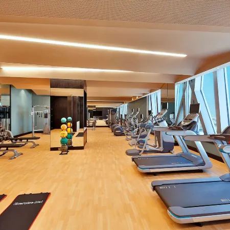 AlRayyan Hotel Doha, Curio Collection by Hilton