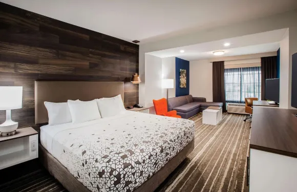 奧瓦索拉昆塔温德姆套房酒店