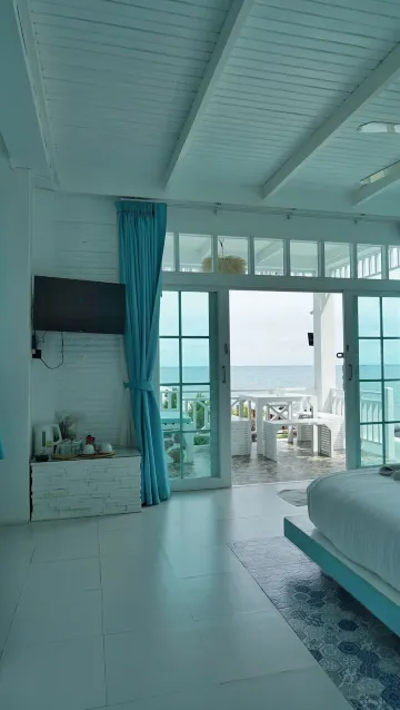 ห้องพักสำหรับสามท่านมีวิวทะเล