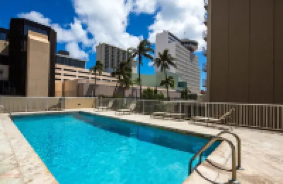 Tropical Studios at Marine Surf Waikiki Free Parking Swimming Pool Waikiki Beach 3Min