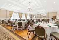 Genetti Hotel, SureStay Collection by Best Western Hotels in Nippenose Township