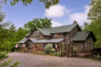 Bent Creek Lodge Bed & Breakfast - Jacuzzi