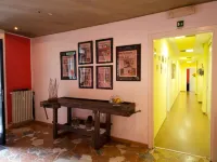 Luci A San Siro Hotels in der Nähe von U-Bahnstation Inganni