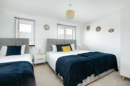Kvm - Thorpe House