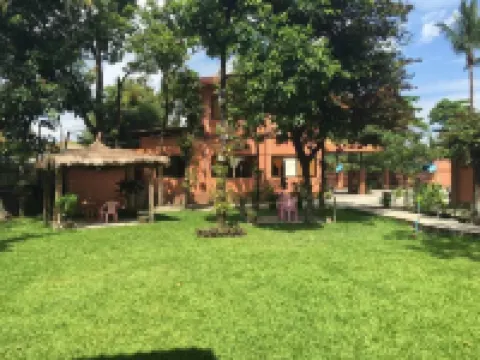 Wun Tawp Garden Hotel Hotels in 