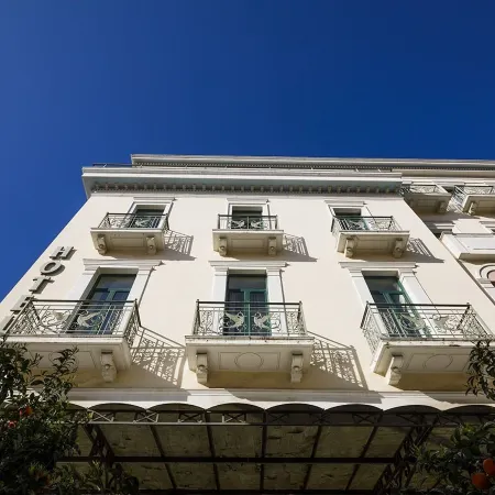 Rex Hotel
