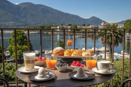 Hotel Lago Maggiore - Welcome!