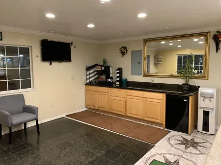 Sand Castle Inn Отели в г. Сисайд