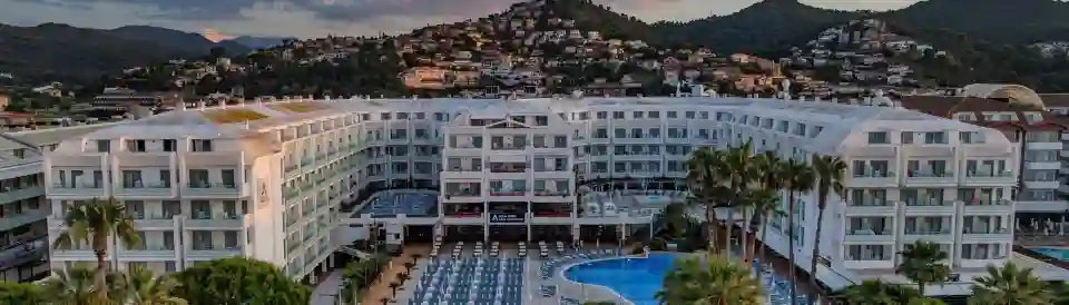 AQUA Hotel Aquamarina & Spa