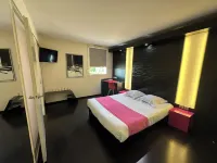 Hôtel Gardenia Bordeaux Est Hotel a Tresses