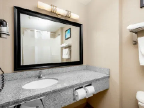 Home Inn and Suites Lloydminster Hoteles en Lloydminster