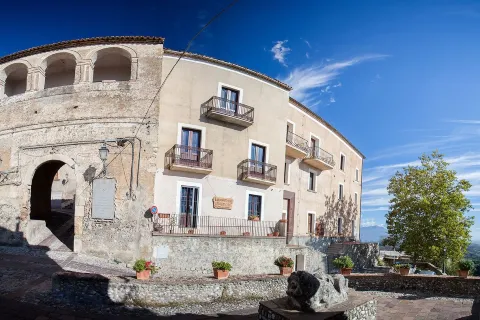 Castello di Altomonte