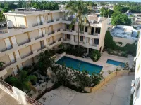 Hotel Mediterraneo - Pools