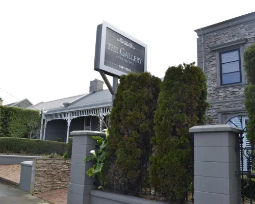 Gallery Apartments Hotels in Warrnambool