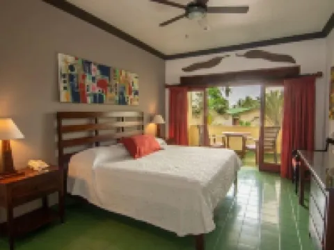 Club del Mar Oceanfront Hotels in Jaco