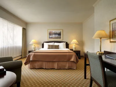 Royal Scot Hotel & Suites Hoteles en Victoria