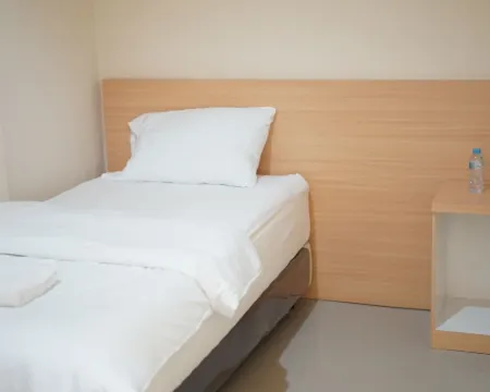 Gold Line Guest House Hotels in Raya River