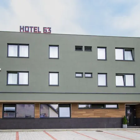Hotel 63