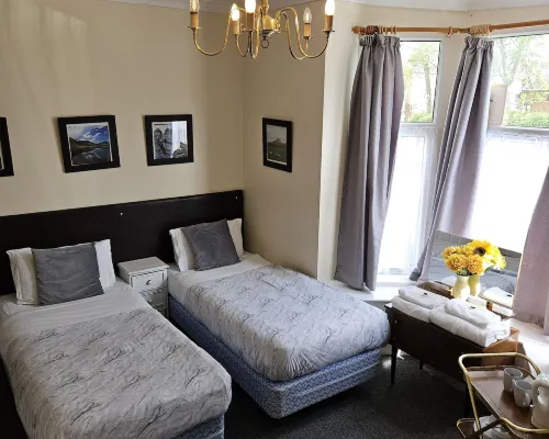 Rose Marie Guest House Hotels in Peterborough