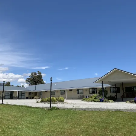 High Peaks Hotel