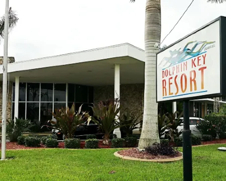 Dolphin Key Resort - Cape Coral Hotels in Lee County