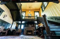 Vrooman Mansion B&B Hotels in Bloomington