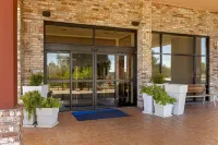Holiday Inn Express & Suites Harrison Hotels in Harrison