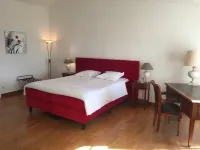 Le Jardin d'Homps Hotels in Homps