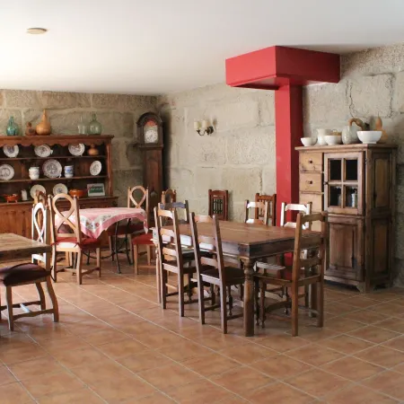 Os Areeiros Turismo Rural & Bodega