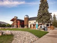 Compass Rose Lodge Hotels in Weber County