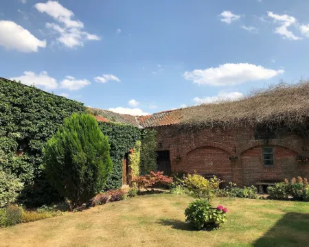 The Saracen's Head Hotels in Erpingham
