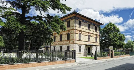 Villa Raffaello Park Hotel Отели рядом со станцией Train Station Assisi