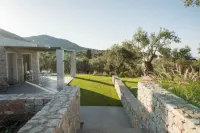 Elies Residences