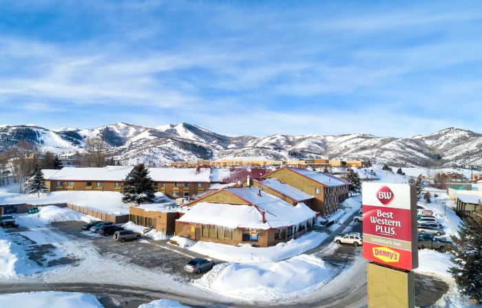 Best Western Plus Landmark Inn