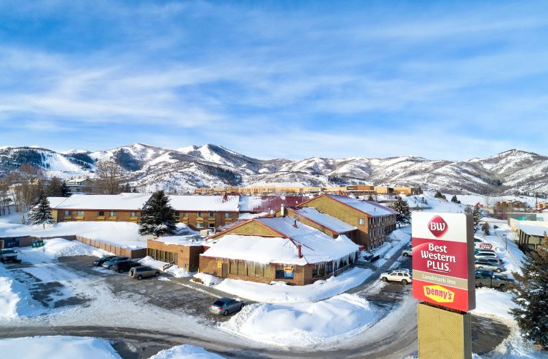 Best Western Plus Landmark Inn
