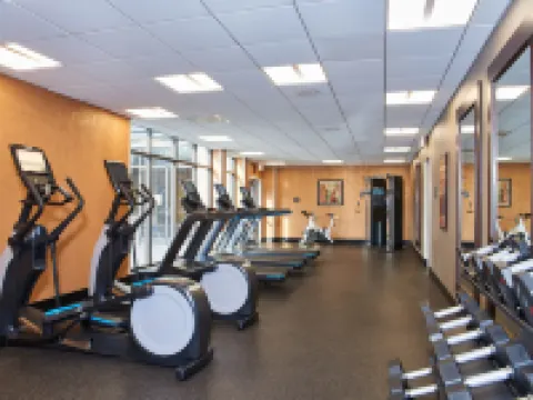 DoubleTree by Hilton Raleigh Crabtree Valley Hotels in Raleigh