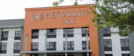 Peermont Metcourt Inn at the Grand Palm, Gaborone Отели рядом с достопримечательностью «Заказник Моколоди»