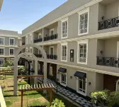 Kease Hittin B-5 Royal Touch XZ63 Hotels in 