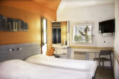 Ibis Budget Fréjus Saint-Raphaël Capitou A8 Hotels in Puget-sur-Argens