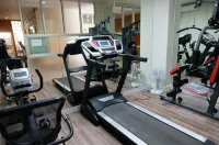Fullroom 77 Srinakarin - Gym