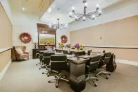 Overton Hotel and Conference Center Hotels in Lubbock