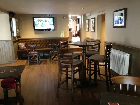 Bulkeley Arms Отели рядом с достопримечательностью «Llanfairpwllgwyngyll»