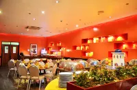 Thunderbird Resorts - Poro Point - breakfast