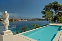 Beachfront Villa Seven Sins with Pool - Villas