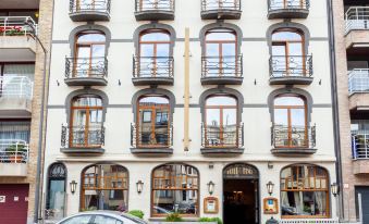 Avenue Hotel by F-Hotels