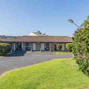 Coachman's Eden Hotel Exterior