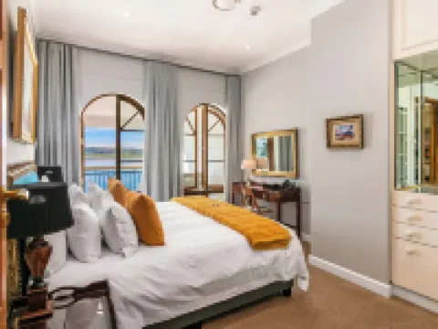 セント ジェームス オブ ナイズナ クニスナのホテル