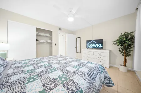 Riverwatch by Lowkl Отели рядом с достопримечательностью «сквер Уан»